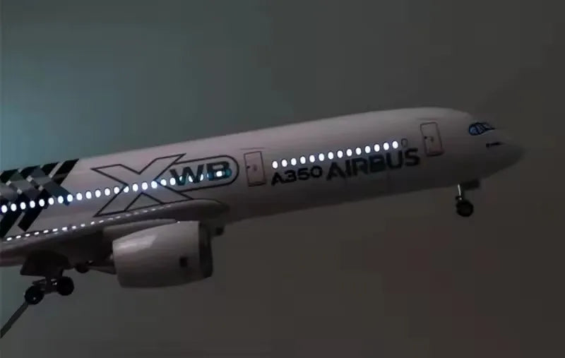 New 1/142 Scale Model Diecast Resin Airplane Airbus A350 Prototype XWB Airline With Light Collection Display Toys Gifts Fans