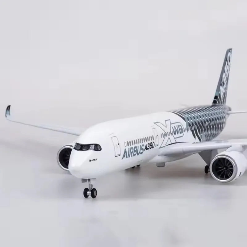 New 1/142 Scale Model Diecast Resin Airplane Airbus A350 Prototype XWB Airline With Light Collection Display Toys Gifts Fans