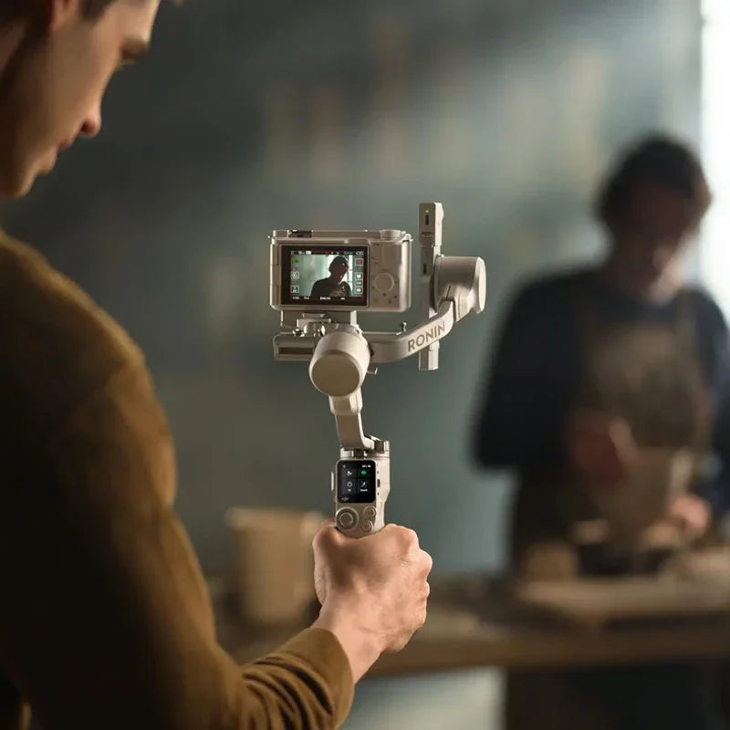DJI RS 4 Mini Intelligent Tracking and Composition Teflon Enhanced Balancing 3rd-Gen Native Vertical Shooting
